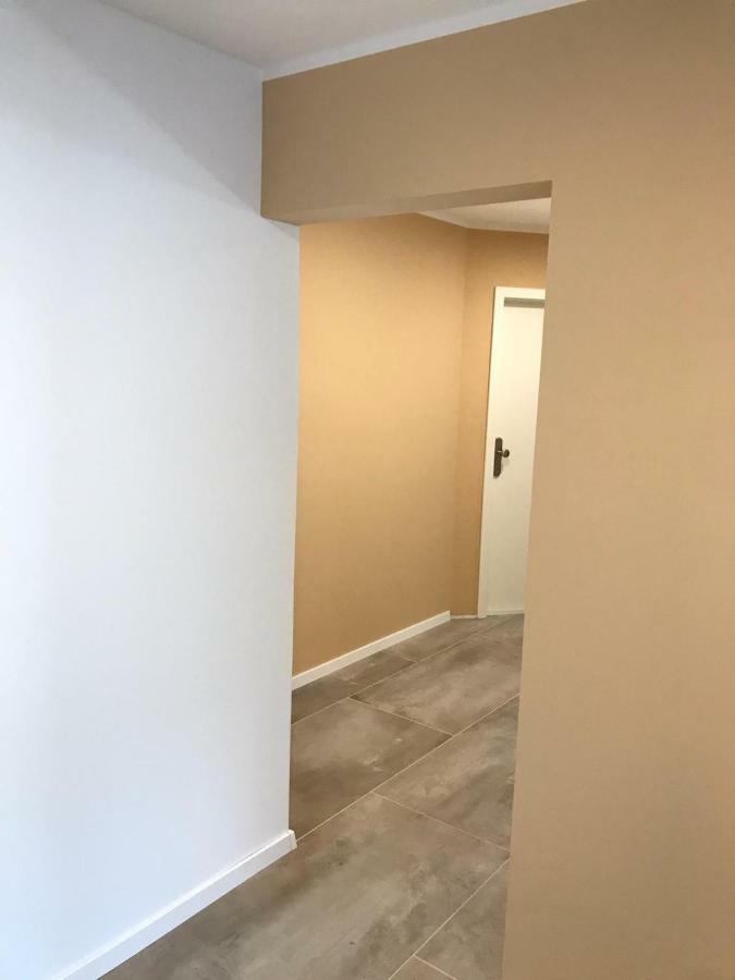 Pension Qmt Reutlingen Esterno foto